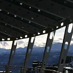 Shackleton Mountain