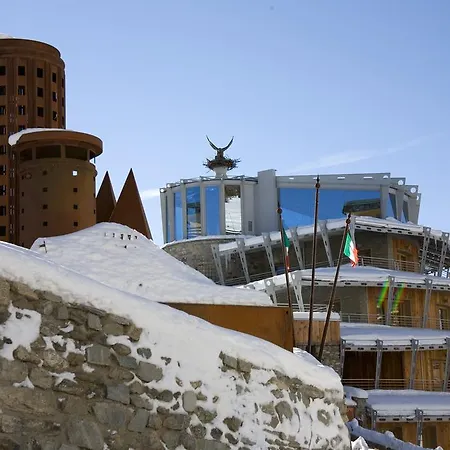 Shackleton Mountain Hotel Sestrières