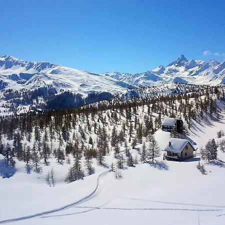 Shackleton Mountain