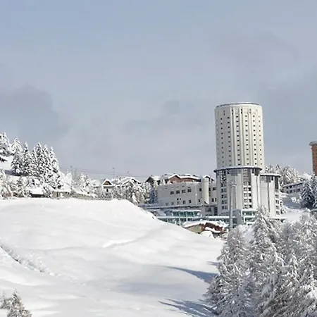 Shackleton Mountain 4* Sestrières