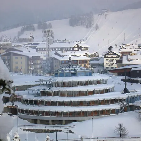 Shackleton Mountain 4* Sestrières