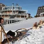 Shackleton Mountain