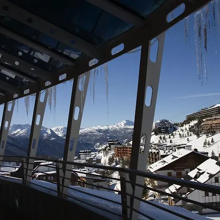 Shackleton Mountain Hotel