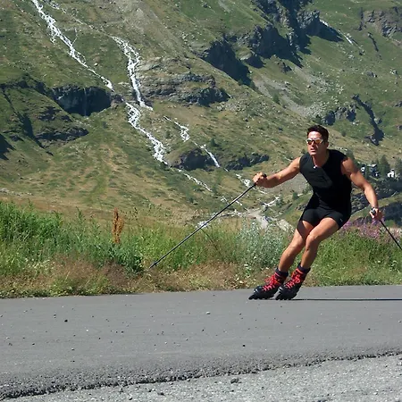 Hotel Shackleton Mountain