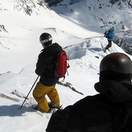 Shackleton Mountain Hotel 4*